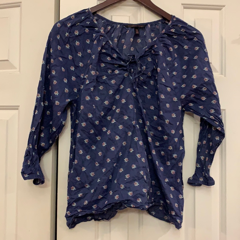 229 Lucky Brand M